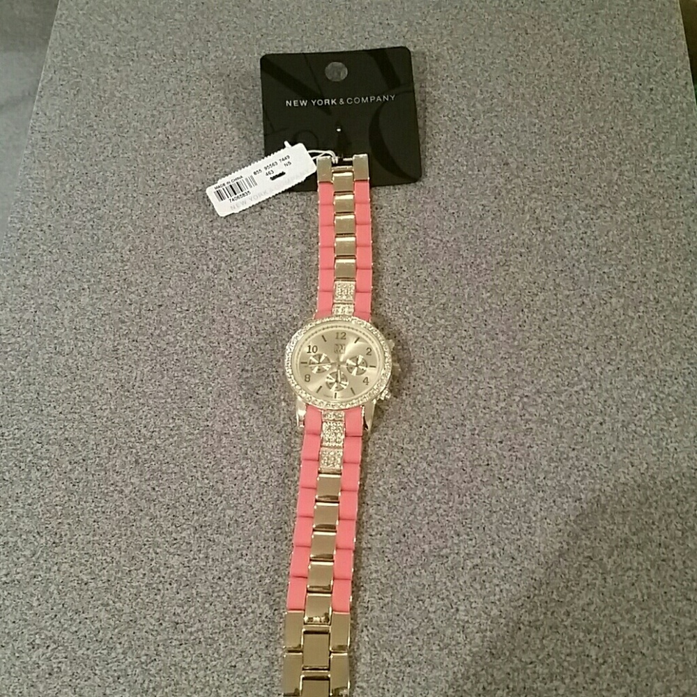New York & Company Watch
